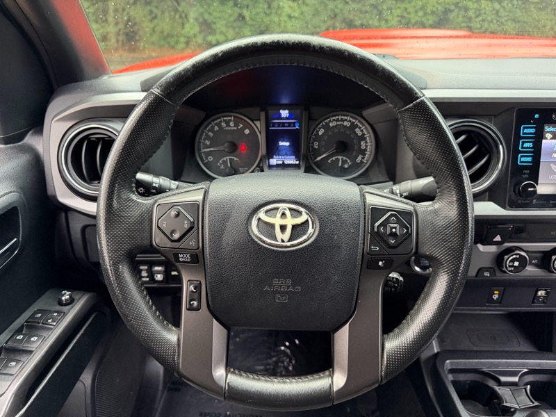 Toyota Tacoma SR5 Double Cab Long Bed V6 6AT 2WD 2017