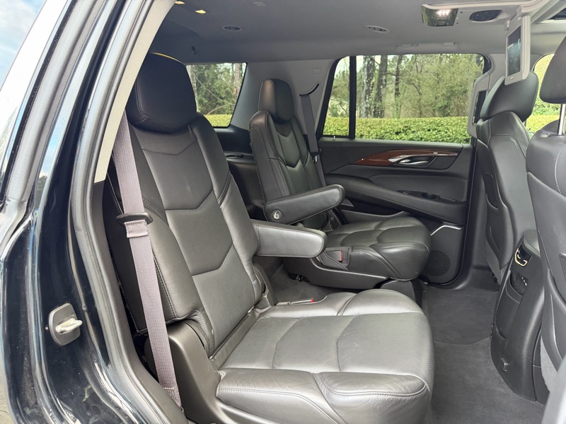 Cadillac Escalade Premium Luxury 4D SUV 4WD 2017