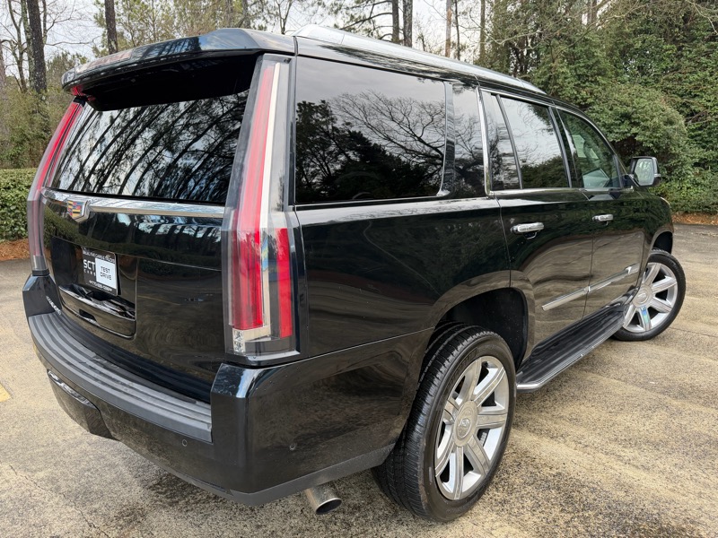 Cadillac Escalade Premium Luxury 4D SUV 4WD 2017