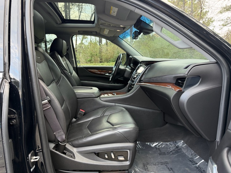 Cadillac Escalade Premium Luxury 4D SUV 4WD 2017