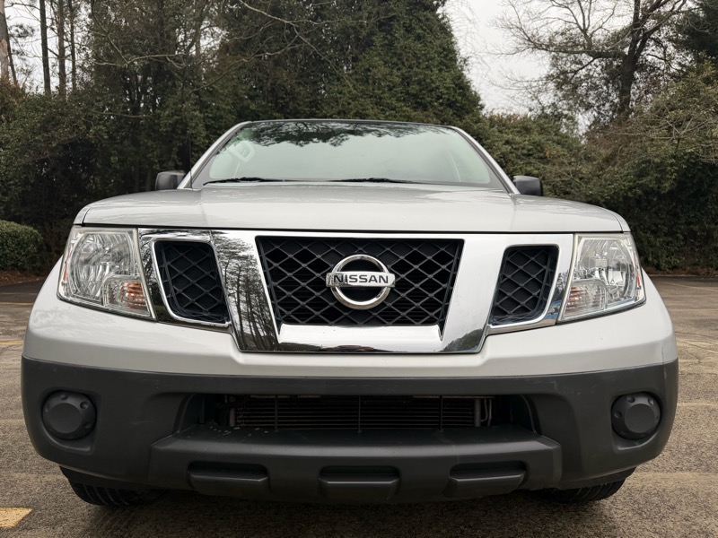 Nissan Frontier S King Cab I4 5MT 2WD 2019