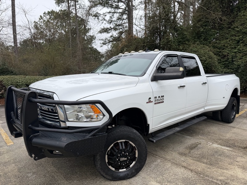 RAM 3500 SLT Crew Cab LWB 4WD DRW 2017