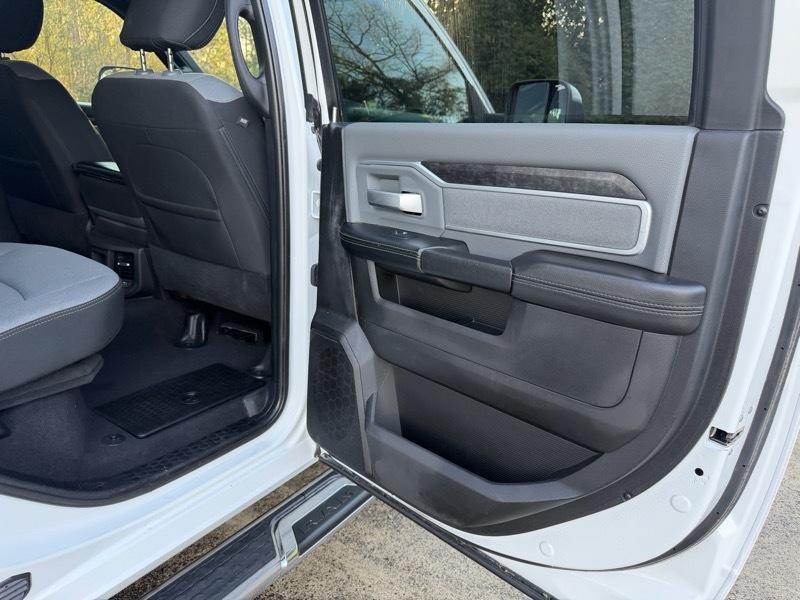 RAM 2500 Tradesman Crew Cab SWB 4WD 2021