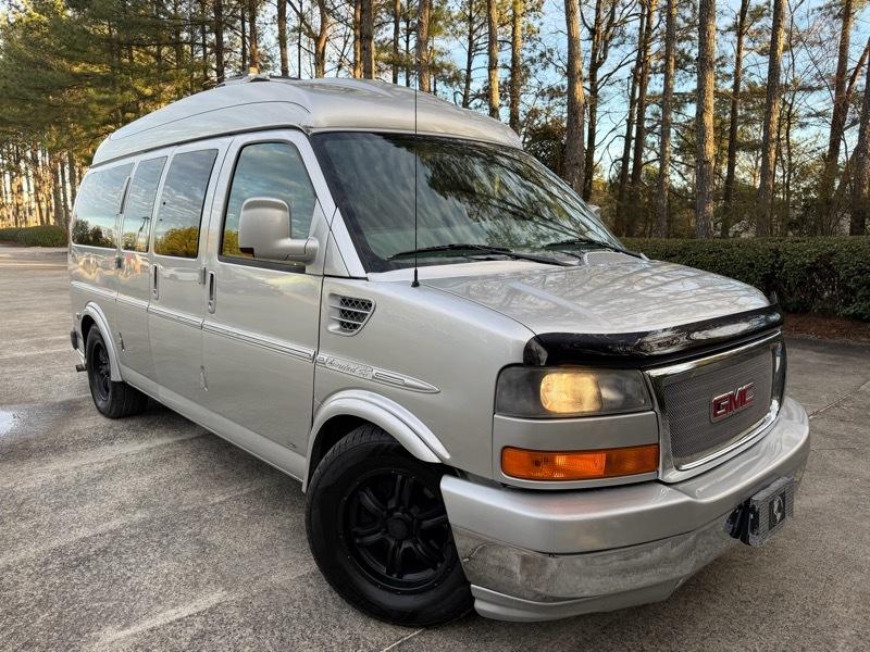 GMC Savana RV G1500 3LT 2011