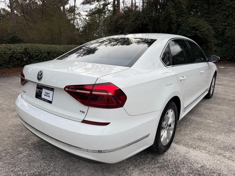 Volkswagen Passat 1.8T S AT 2017