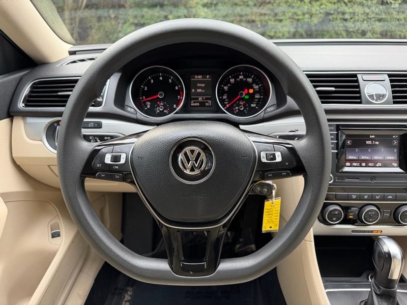 Volkswagen Passat 1.8T S AT 2017