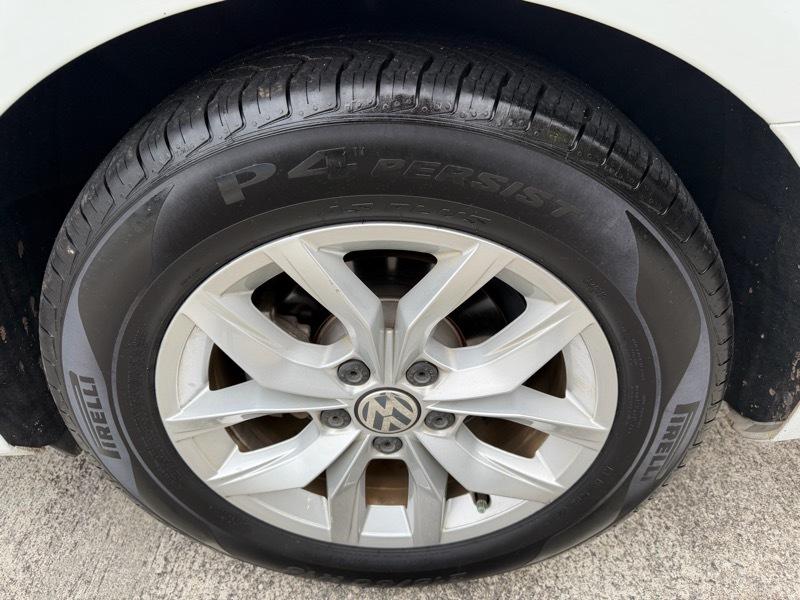 Volkswagen Passat 1.8T S AT 2017