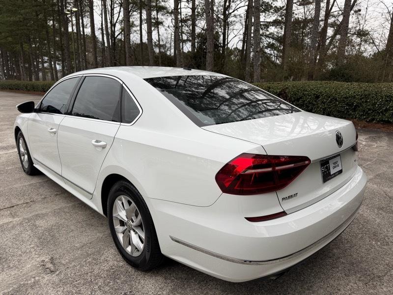 Volkswagen Passat 1.8T S AT 2017