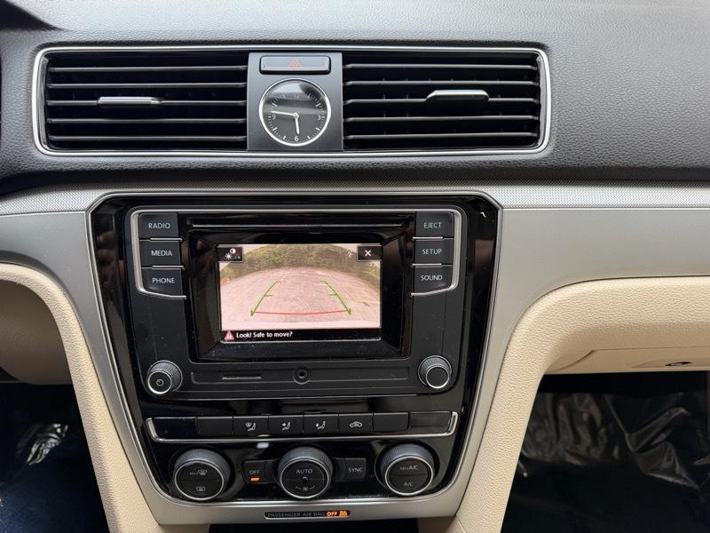 Volkswagen Passat 1.8T S AT 2017