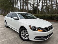2017 Volkswagen Passat 