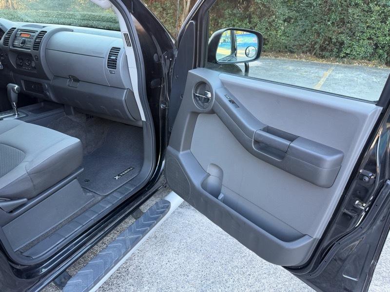 Nissan Xterra X 2WD 2012