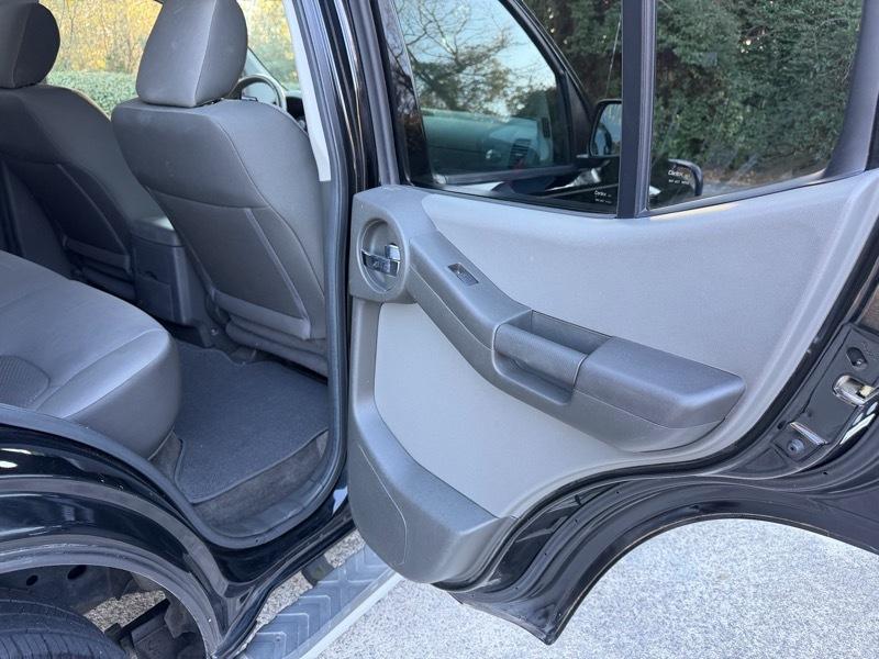 Nissan Xterra X 2WD 2012