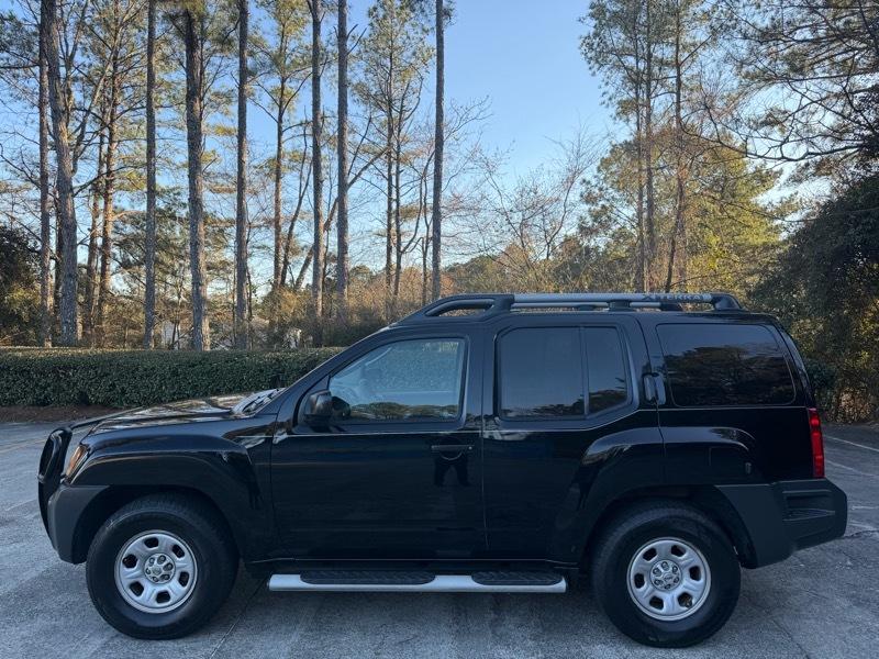 Nissan Xterra X 2WD 2012