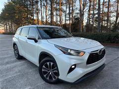 2021 Toyota Highlander 