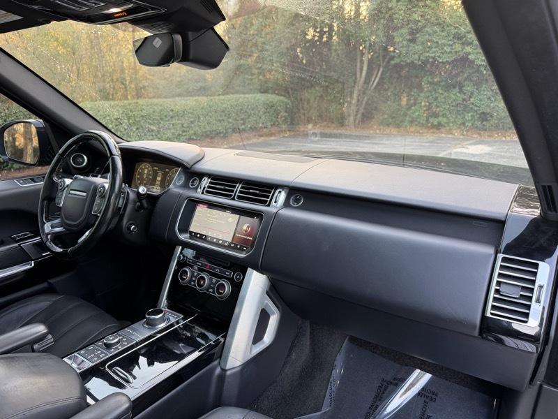 Land Rover Range Rover Supercharged LWB 2017