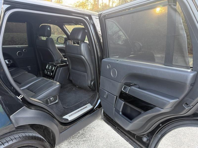 Land Rover Range Rover Supercharged LWB 2017