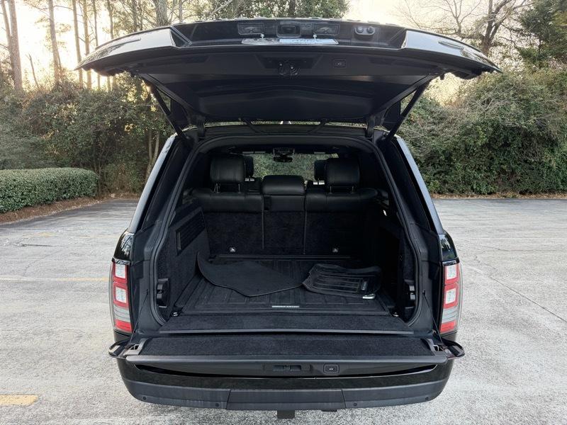 Land Rover Range Rover Supercharged LWB 2017