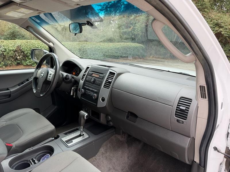 Nissan Xterra S 4WD 2011