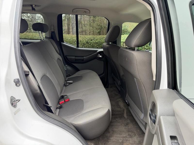 Nissan Xterra S 4WD 2011