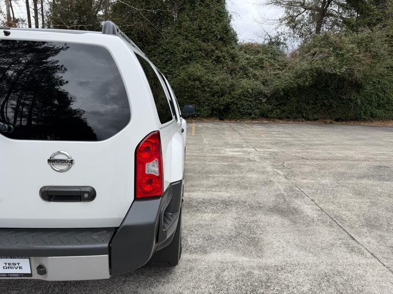 Nissan Xterra S 4WD 2011