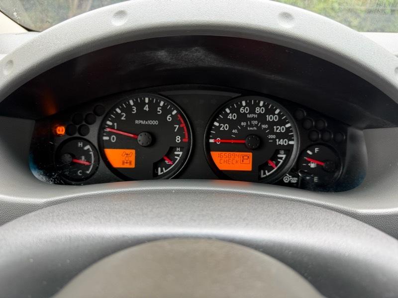 Nissan Xterra S 4WD 2011