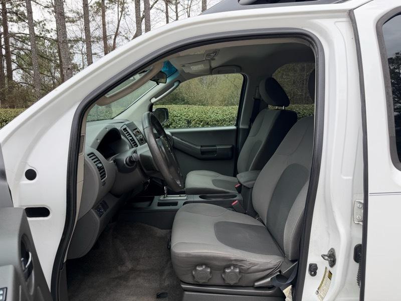 Nissan Xterra S 4WD 2011