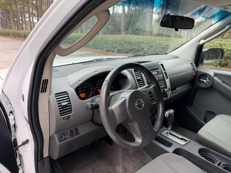 Nissan Xterra S 4WD 2011