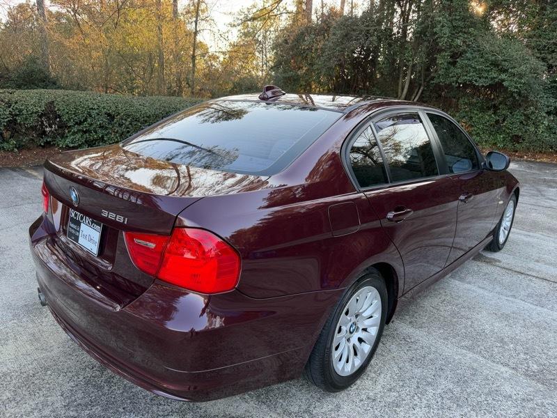 BMW 3-Series 328i 2009