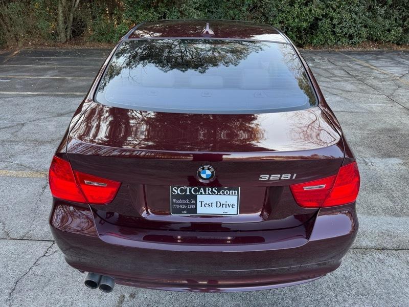 BMW 3-Series 328i 2009