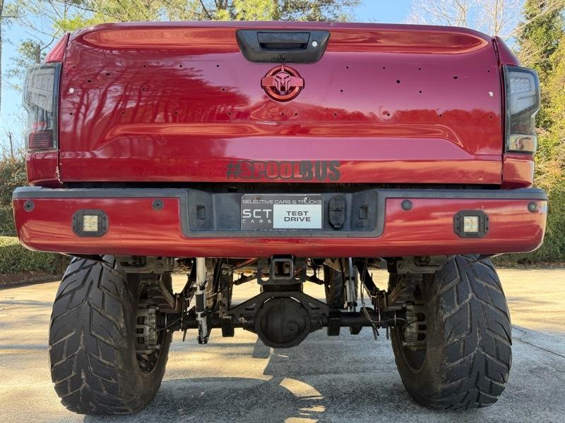 Nissan Titan XD Platinum Reserve 4WD Diesel 2016