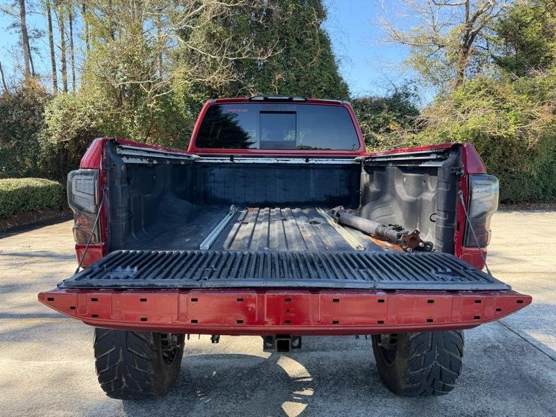 Nissan Titan XD Platinum Reserve 4WD Diesel 2016