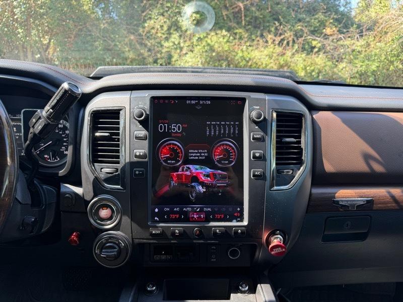 Nissan Titan XD Platinum Reserve 4WD Diesel 2016