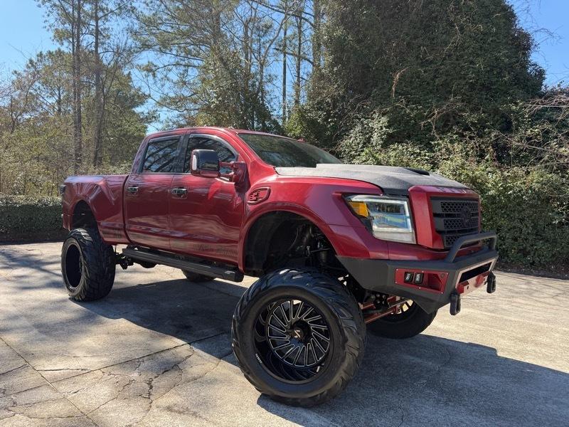 Nissan Titan XD Platinum Reserve 4WD Diesel 2016