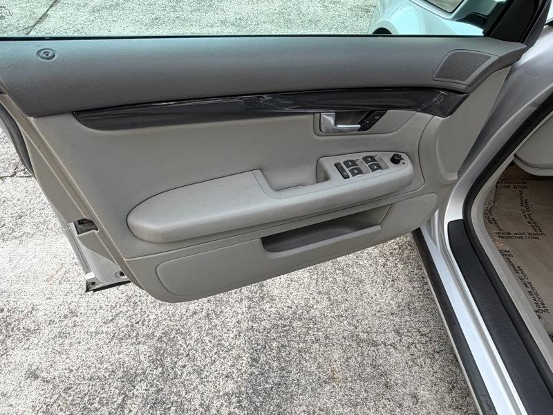 Audi A4 1.8T quattro 2004