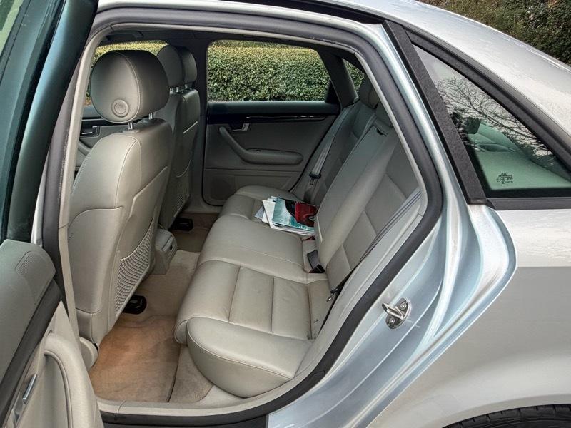 Audi A4 1.8T quattro 2004