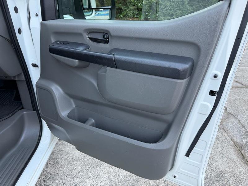 Nissan NV Cargo 2500 HD SV V6 High Roof 2018