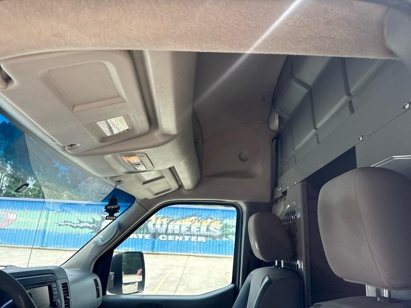 Nissan NV Cargo 2500 HD SV V6 High Roof 2018