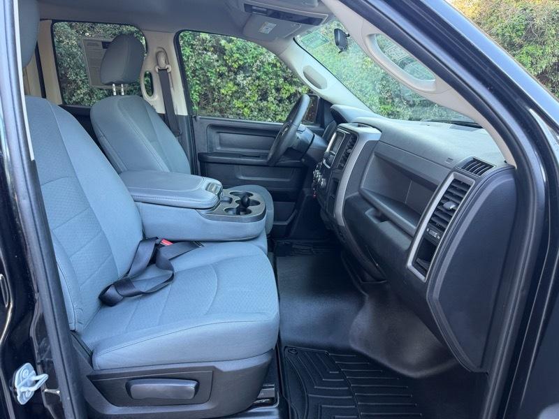 RAM 1500 2WD Crew Cab 140.5" Outdoorsman 2017