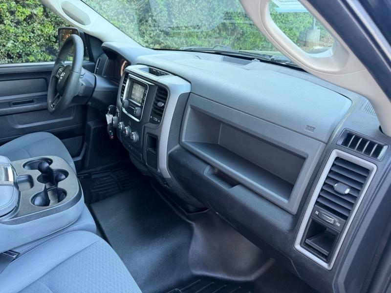 RAM 1500 2WD Crew Cab 140.5" Outdoorsman 2017