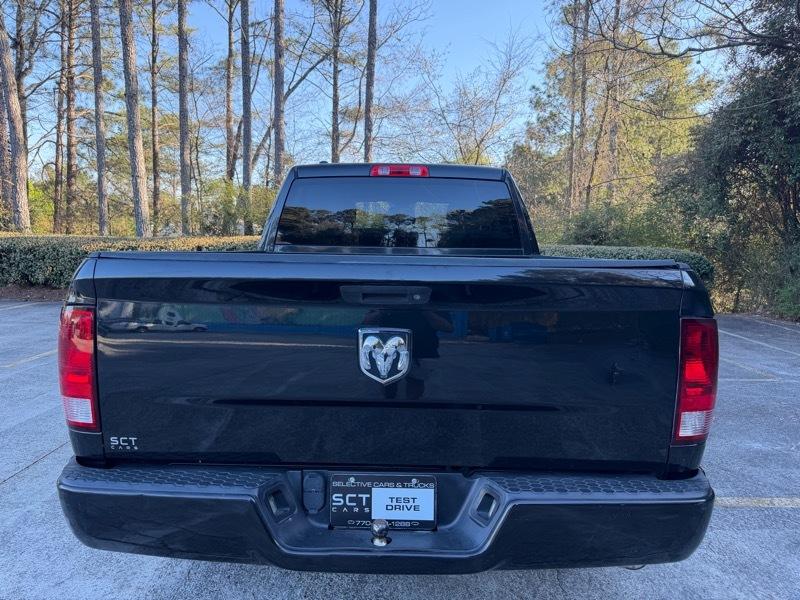 RAM 1500 2WD Crew Cab 140.5" Outdoorsman 2017