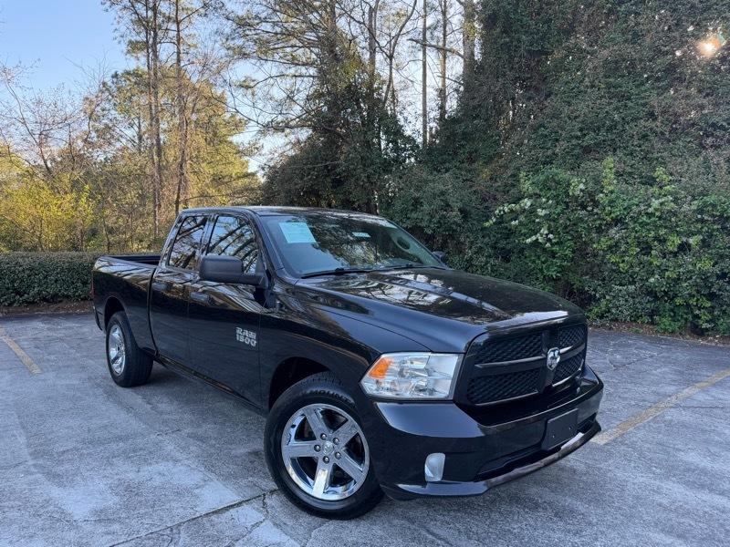 2017 RAM 1500 2WD Crew Cab 140.5" Tradesman