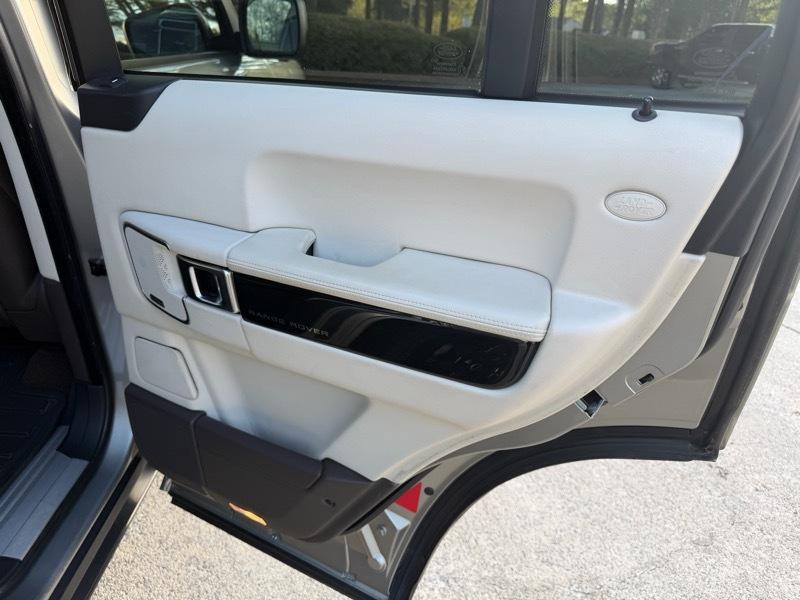 Land Rover Range Rover Supercharged 2012