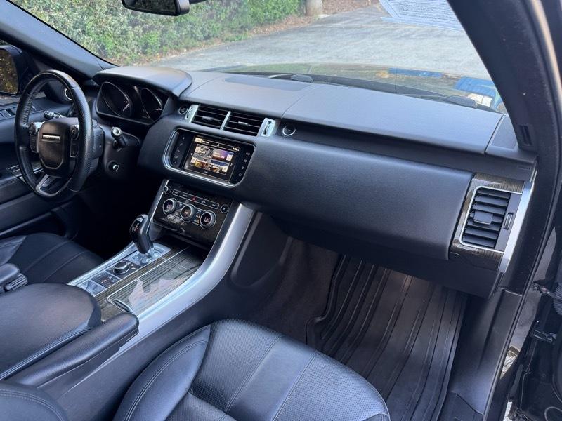 Land Rover Range Rover Sport SE 2016
