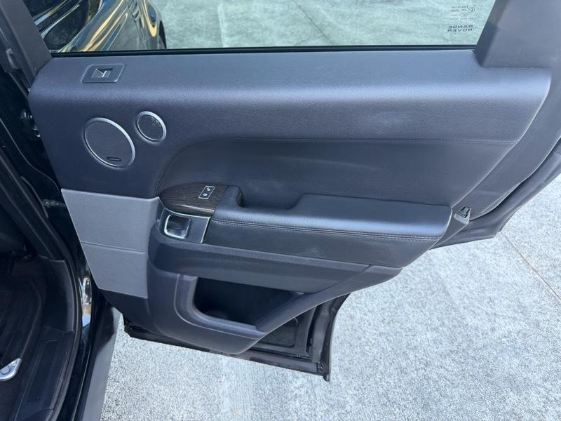 Land Rover Range Rover Sport SE 2016