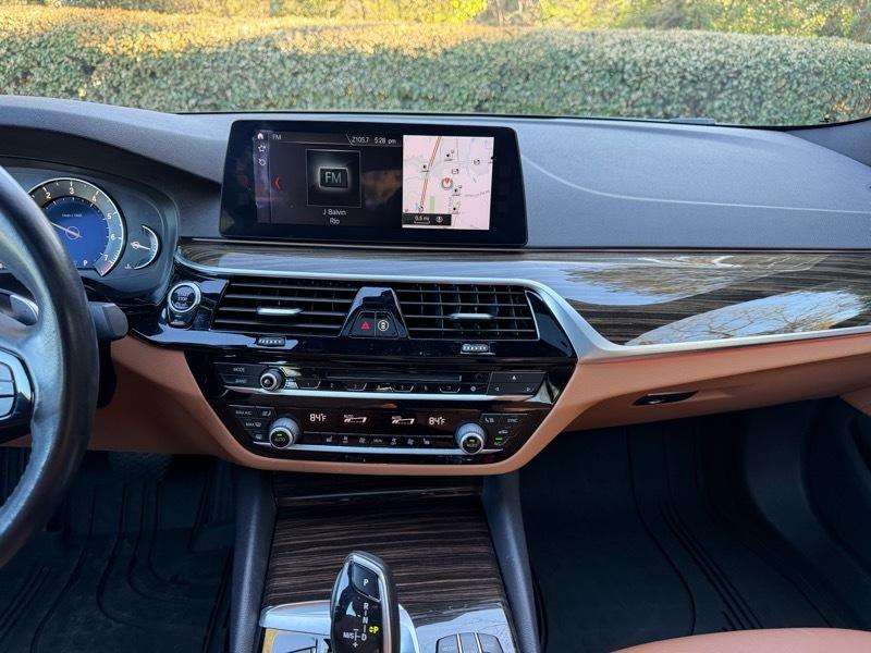 BMW 5-Series 530i 2018