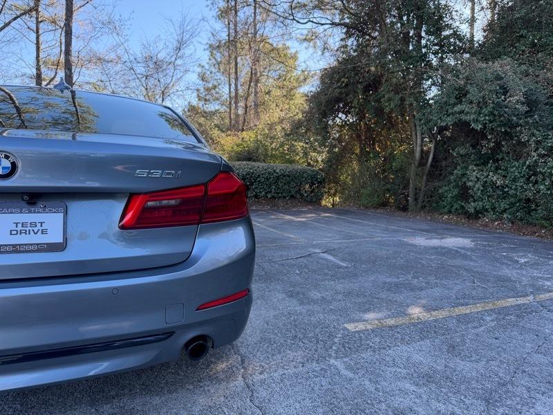 BMW 5-Series 530i 2018