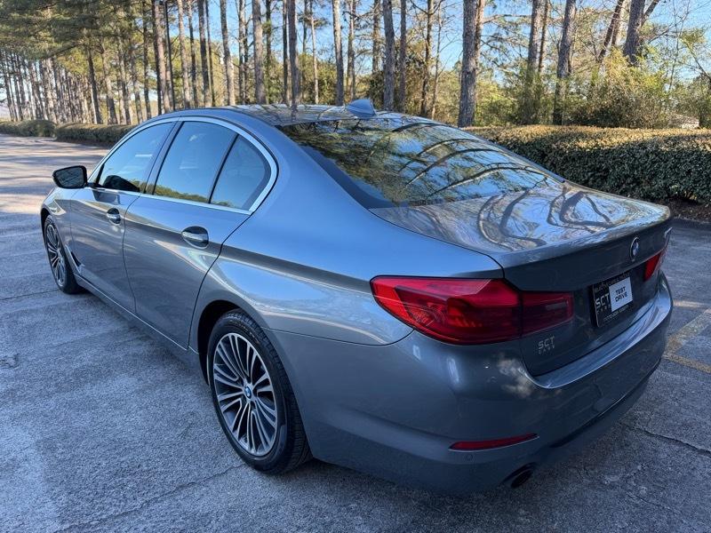 BMW 5-Series 530i 2018