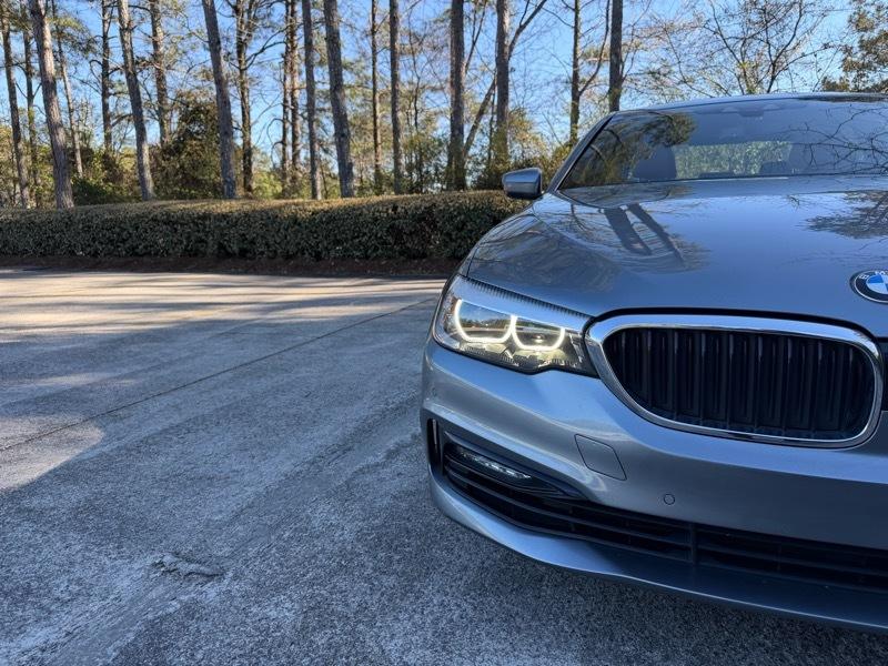 BMW 5-Series 530i 2018