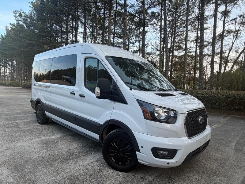 Ford Transit 350 Wagon HD High Roof XLT Sliding Pass. 148 WB EL 2024