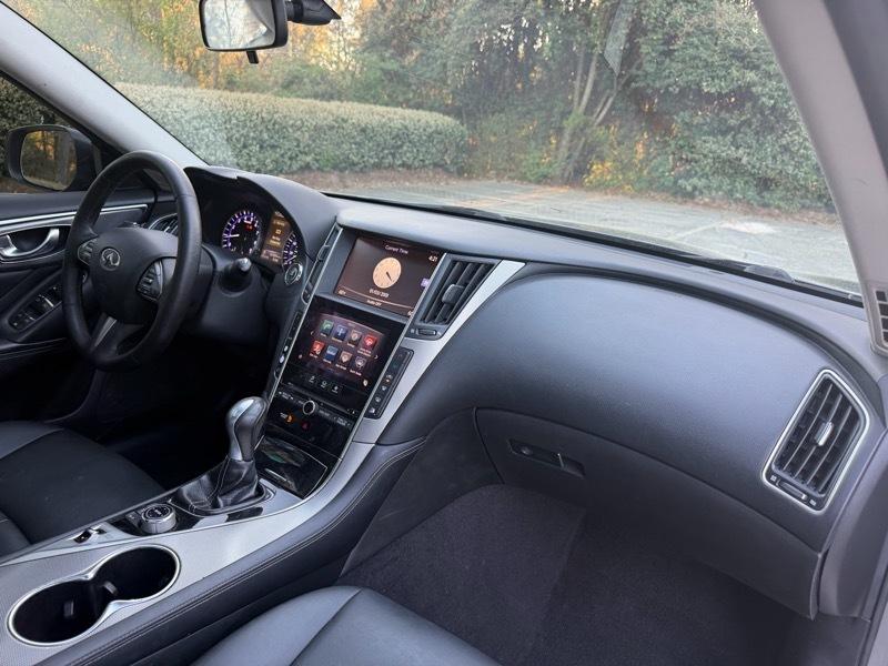 Infiniti Q50 Base AWD 2015